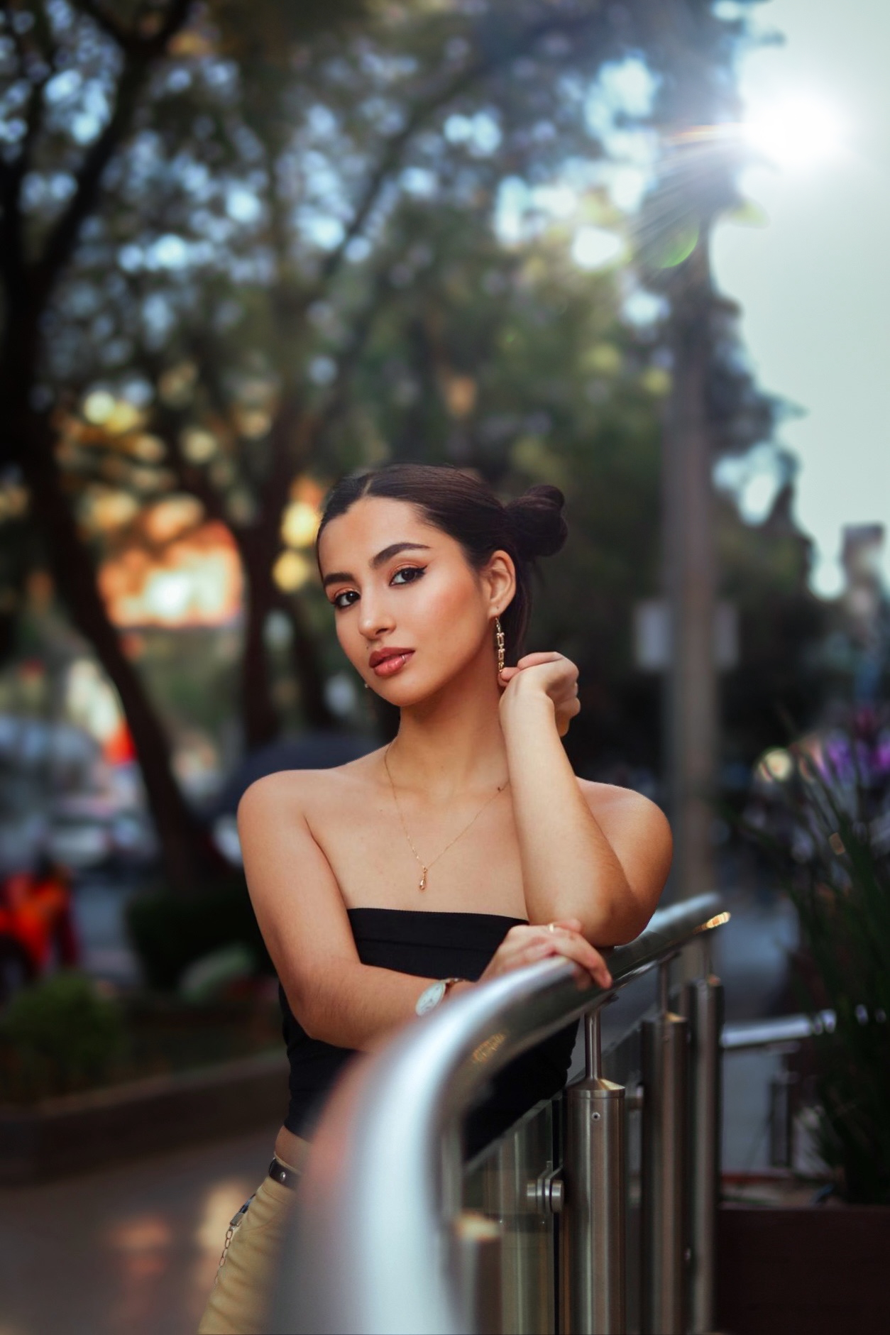 Mirada Directa y Cautivadora